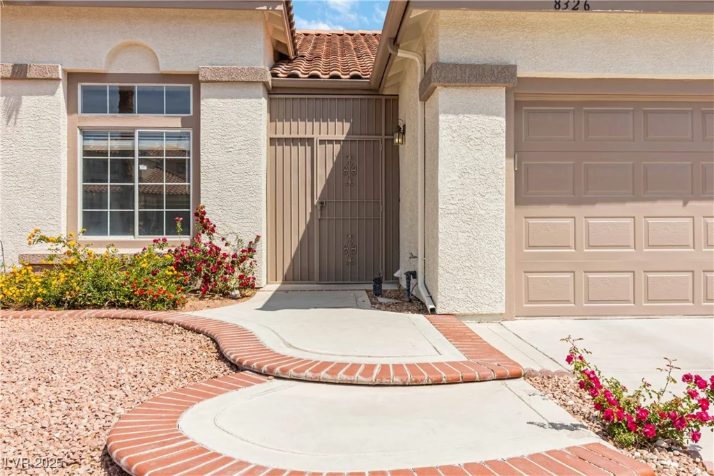 8326 Mount Nido, Las Vegas, NV 89147