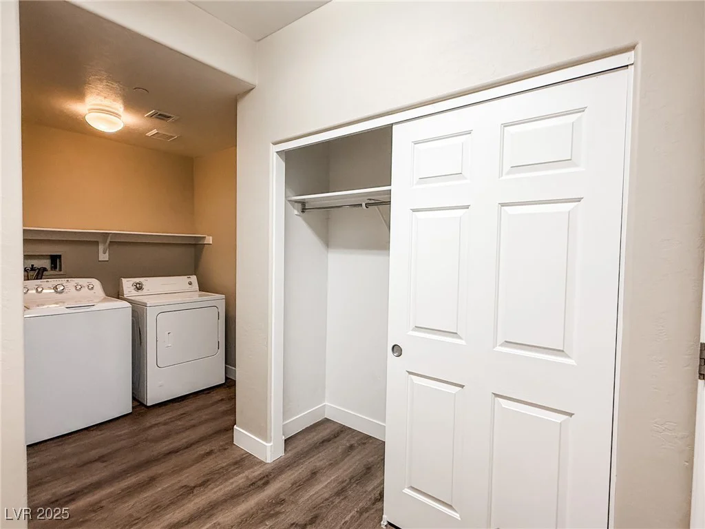 8324 Charleston, Las Vegas, NV 89117