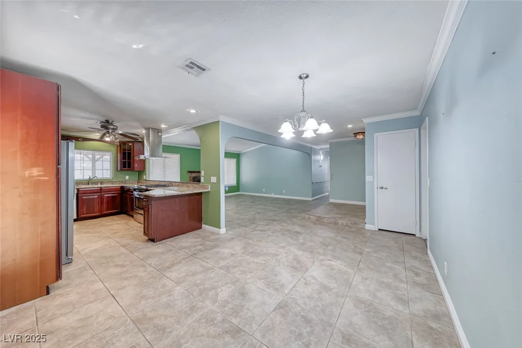 632 Arrayo, Boulder City, NV 89005