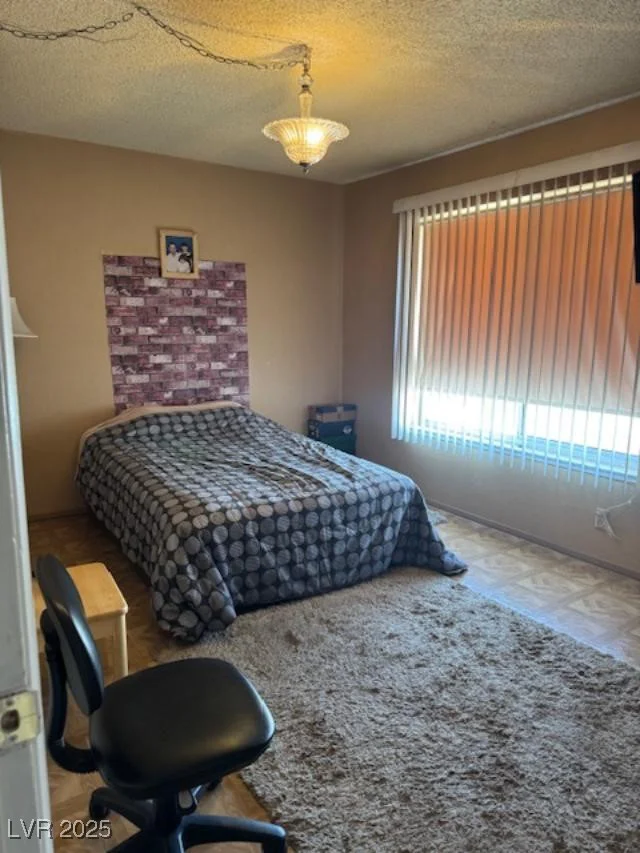 4016 Edgeford, Las Vegas, NV 89102