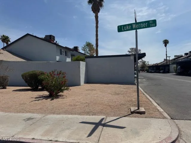 4016 Edgeford, Las Vegas, NV 89102