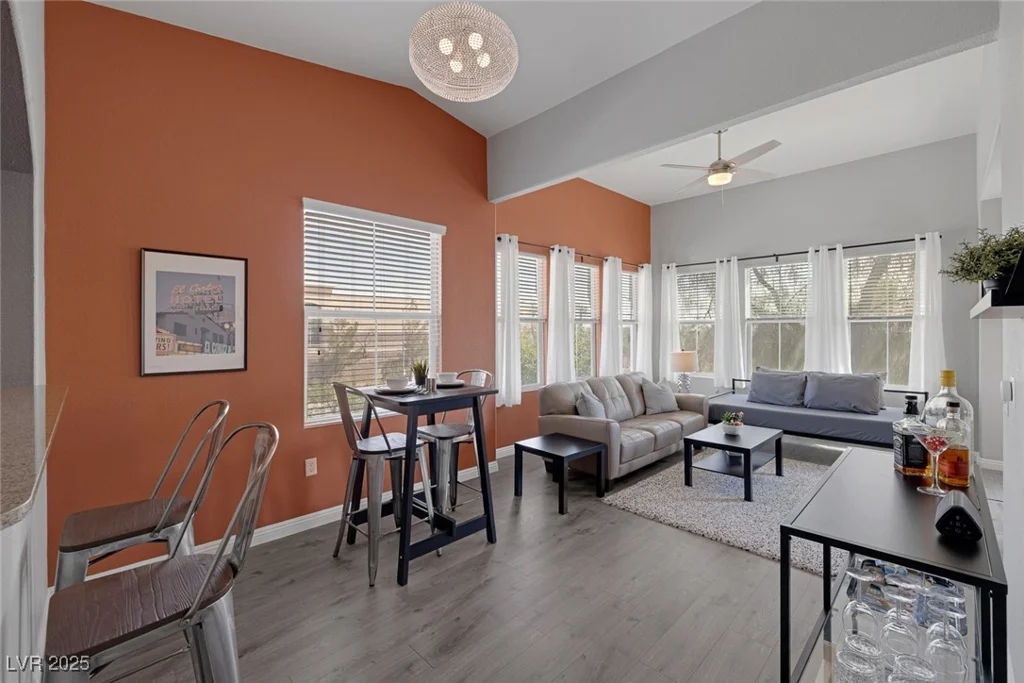 10001 Peace, Las Vegas, NV 89147