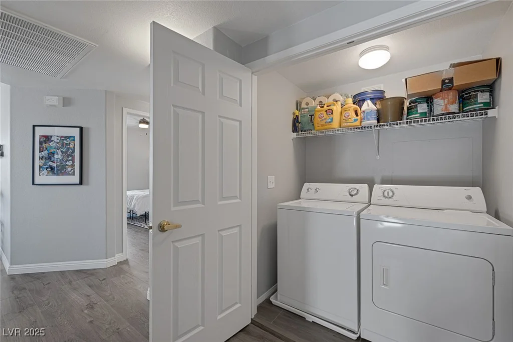 10001 Peace, Las Vegas, NV 89147
