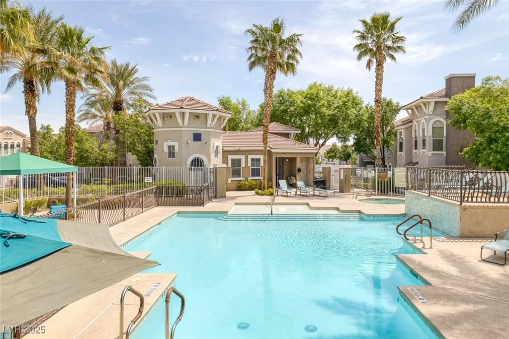 10001 Peace, Las Vegas, NV 89147
