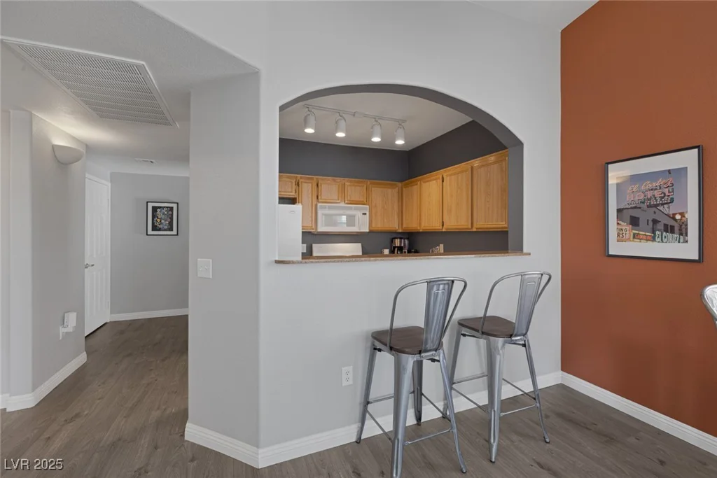 10001 Peace, Las Vegas, NV 89147