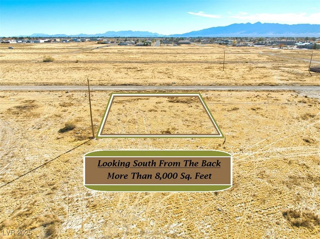 1090 Enchanted Mesa, Pahrump, NV 89048