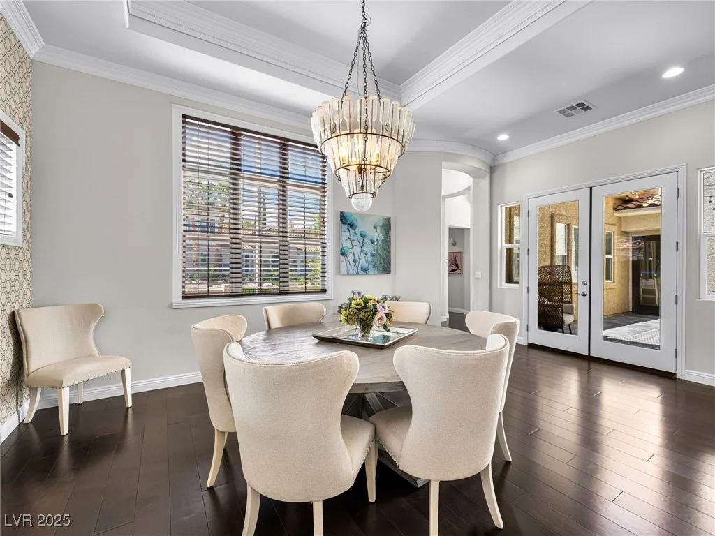 220 Villa Borghese, Las Vegas, NV 89138