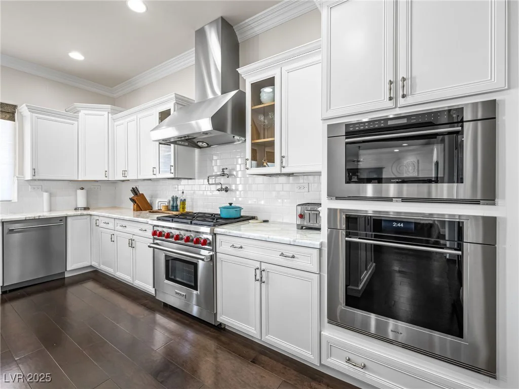 220 Villa Borghese, Las Vegas, NV 89138