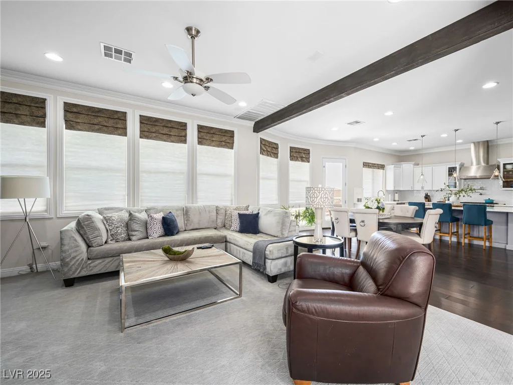 220 Villa Borghese, Las Vegas, NV 89138