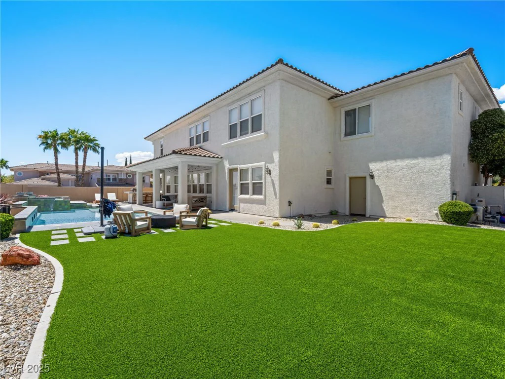 220 Villa Borghese, Las Vegas, NV 89138