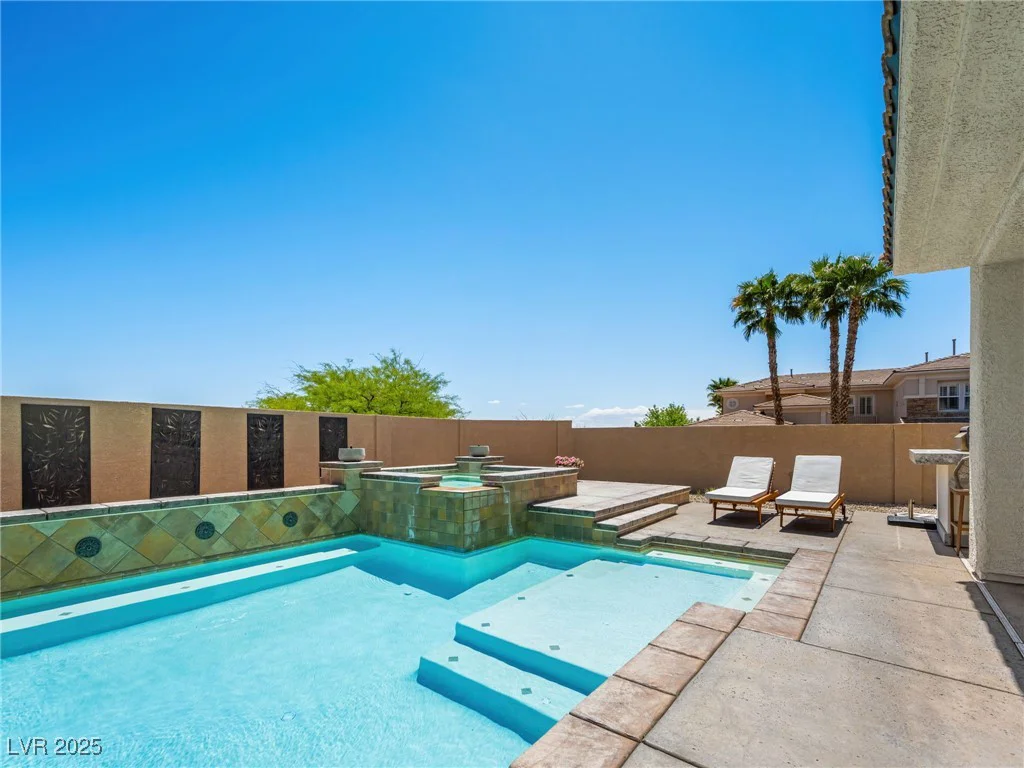 220 Villa Borghese, Las Vegas, NV 89138