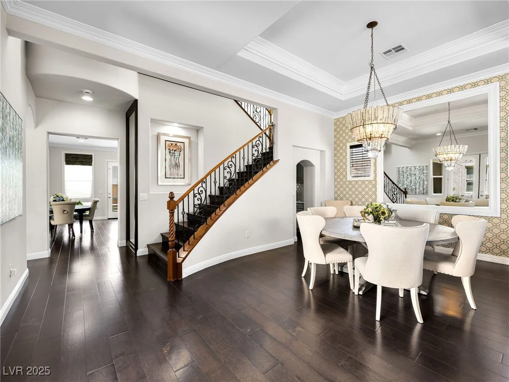 220 Villa Borghese, Las Vegas, NV 89138