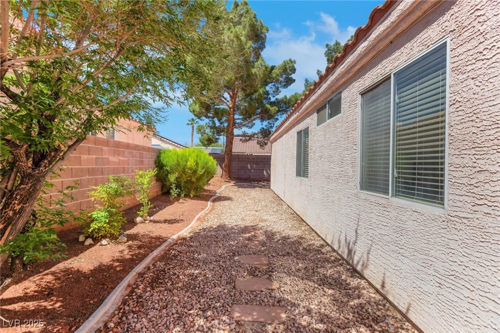 5900 Red Umber, Las Vegas, NV 89130