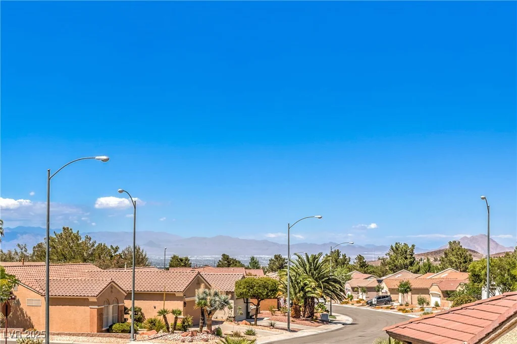 1564 Fieldbrook, Henderson, NV 89052