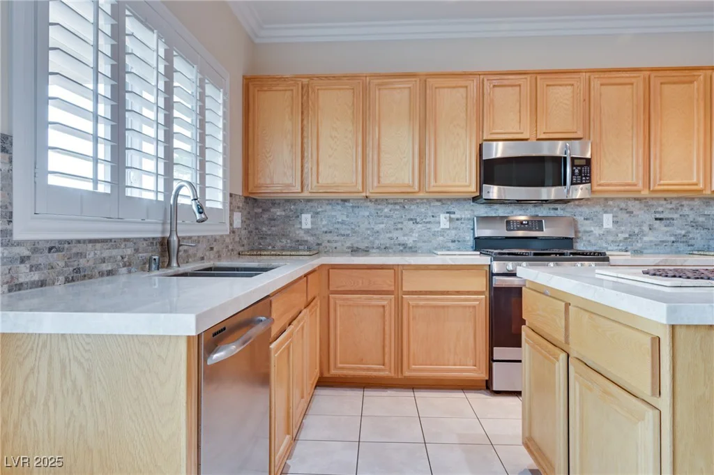 1613 Williamsport, Henderson, NV 89052