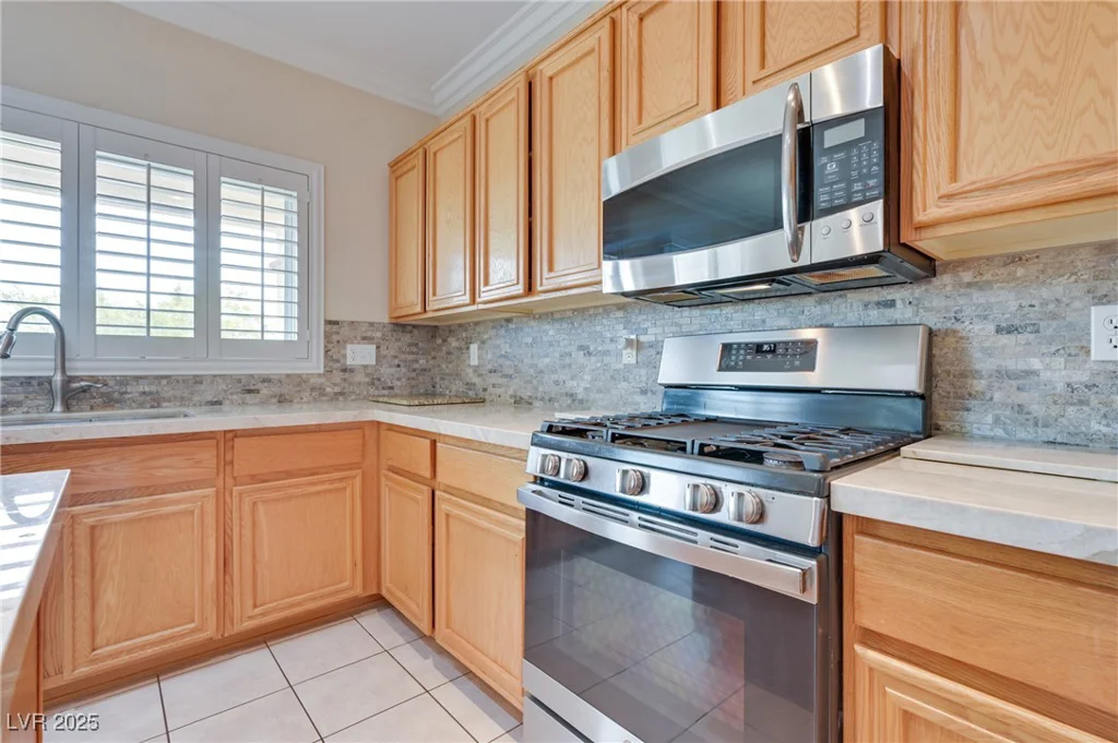 1613 Williamsport, Henderson, NV 89052