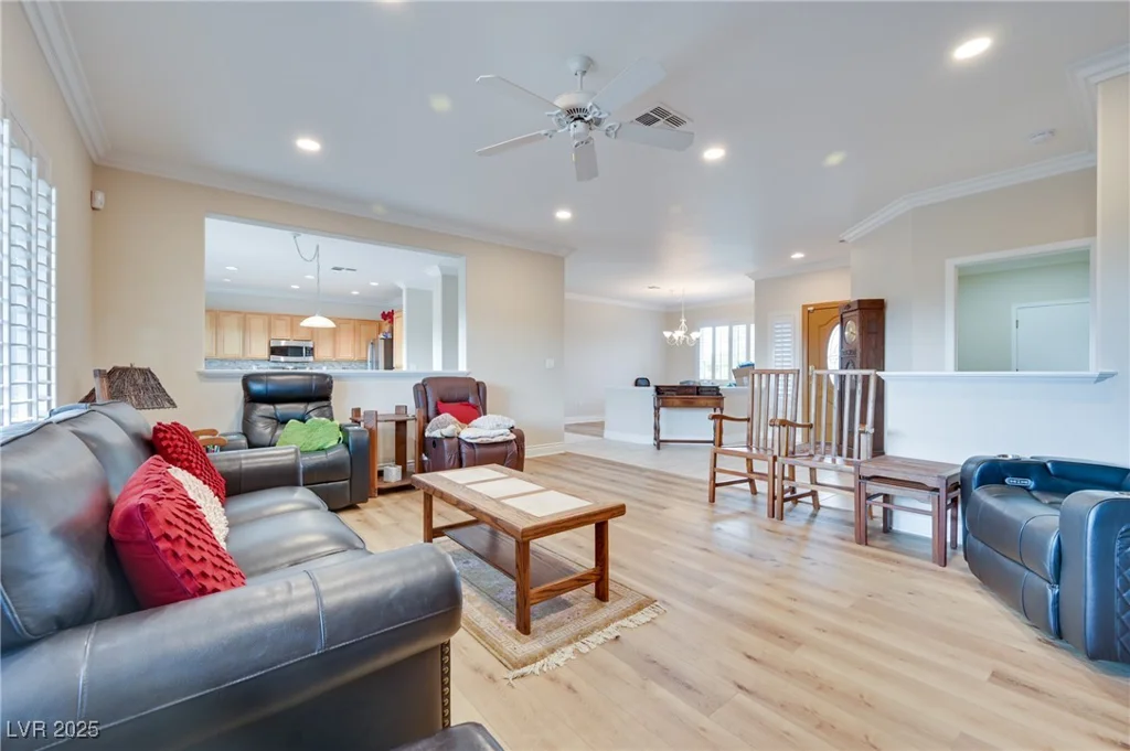 1613 Williamsport, Henderson, NV 89052