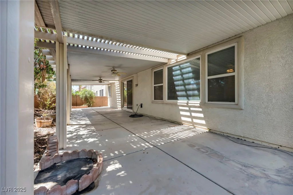 6424 Grayback, North Las Vegas, NV 89084