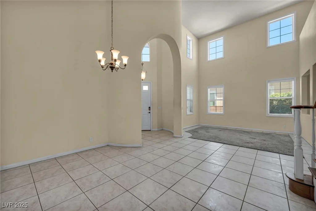 6424 Grayback, North Las Vegas, NV 89084