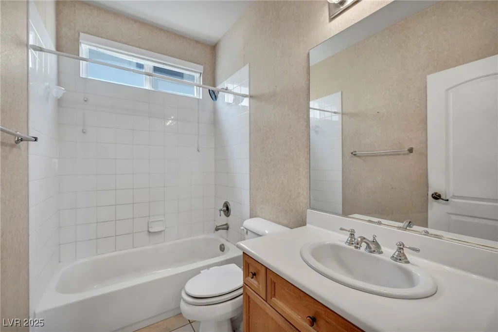 6424 Grayback, North Las Vegas, NV 89084