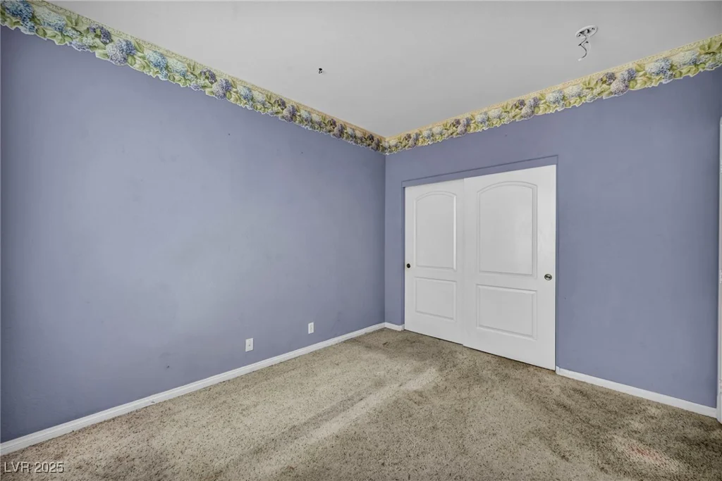 6424 Grayback, North Las Vegas, NV 89084