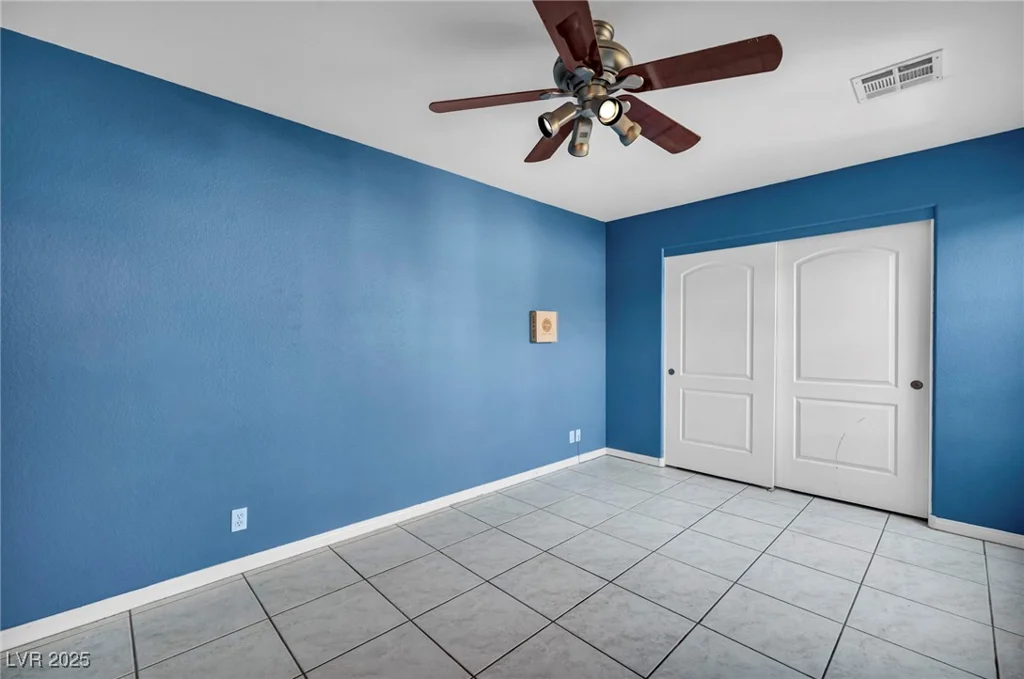 6424 Grayback, North Las Vegas, NV 89084