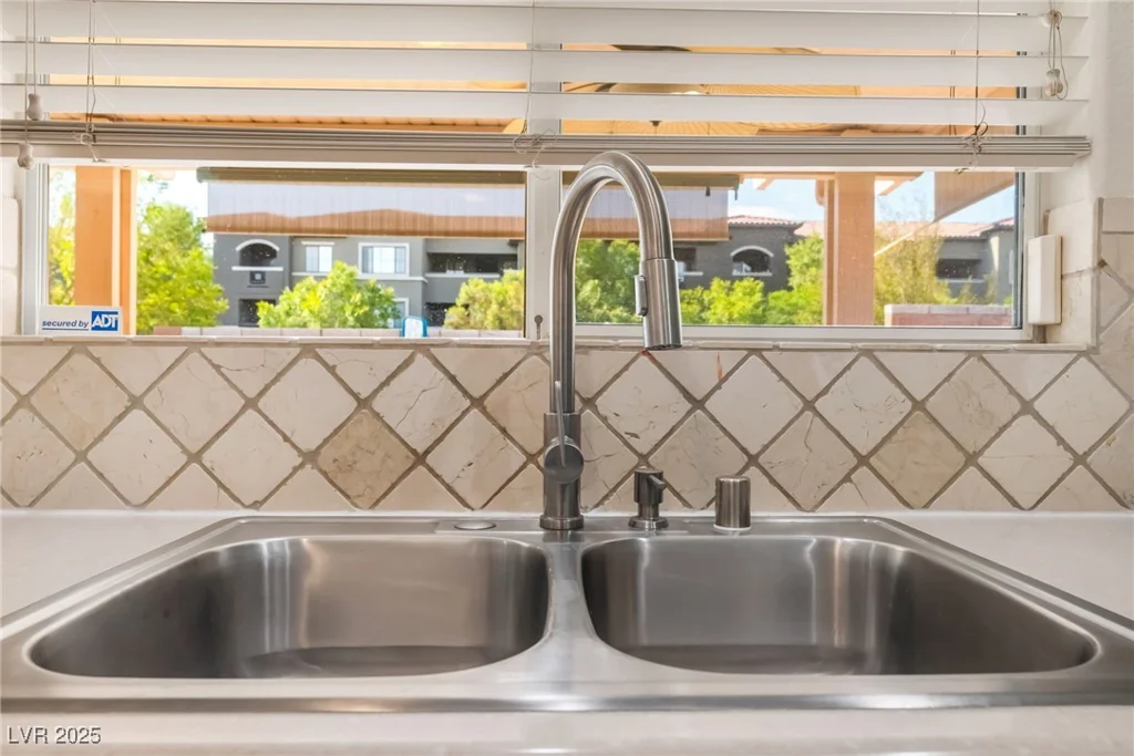 4329 Skimmers, North Las Vegas, NV 89084