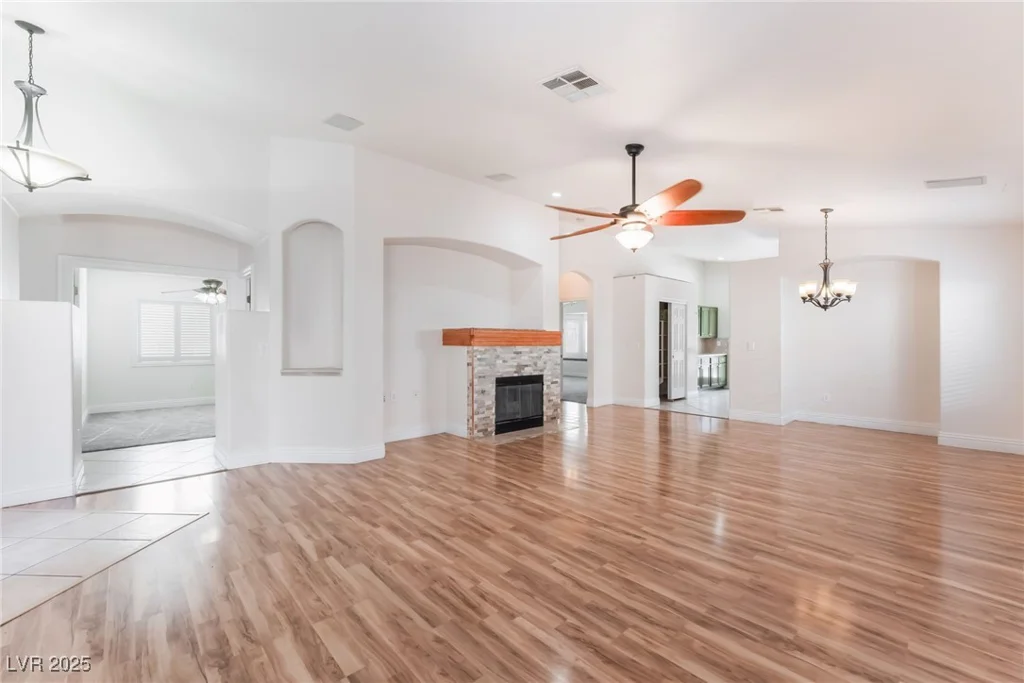 4329 Skimmers, North Las Vegas, NV 89084