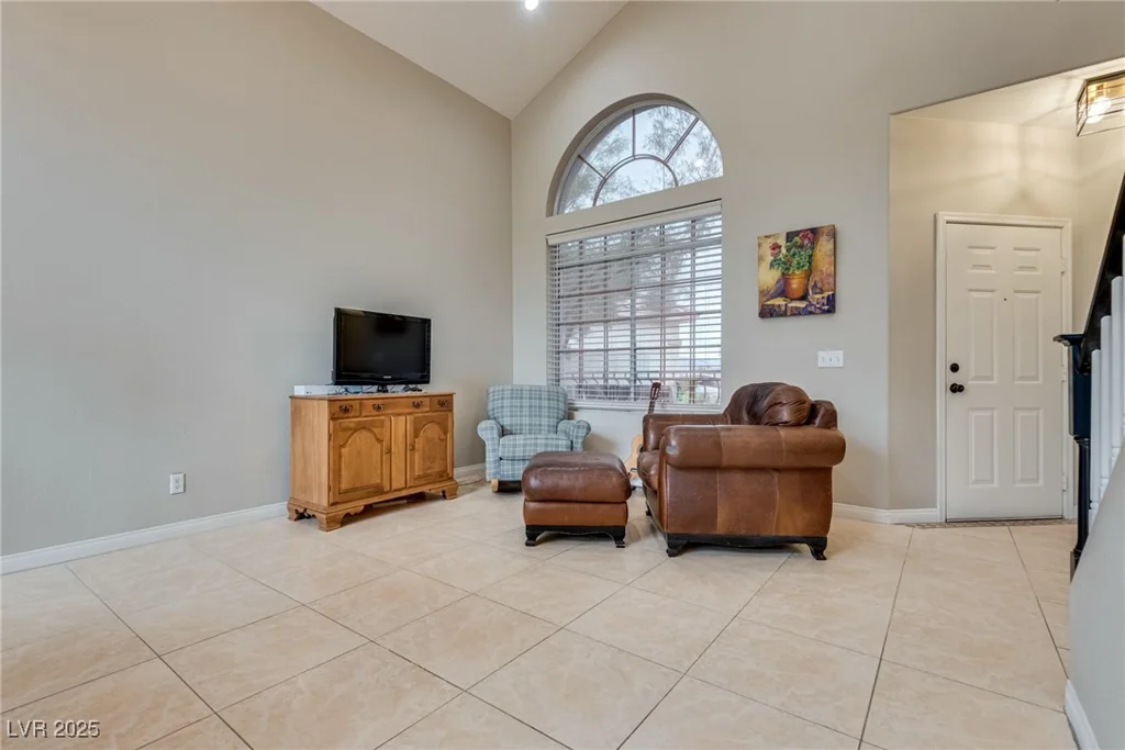 8253 Ruby Mountain, Las Vegas, NV 89128