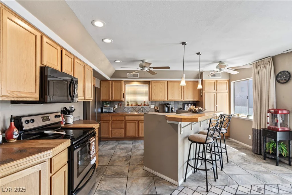 3661 Margarita, Las Vegas, NV 89103