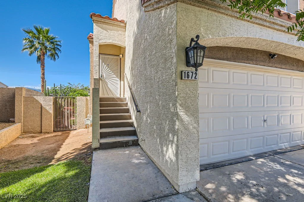 1672 Cloister, Henderson, NV 89014