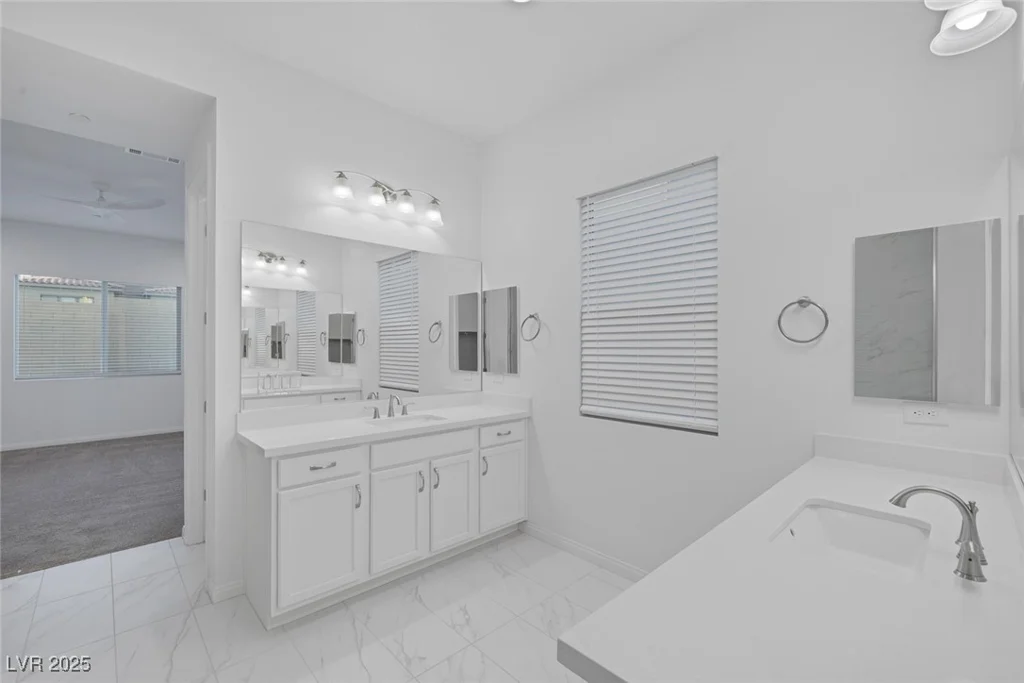 11617 Peregrine Point, Las Vegas, NV 89138