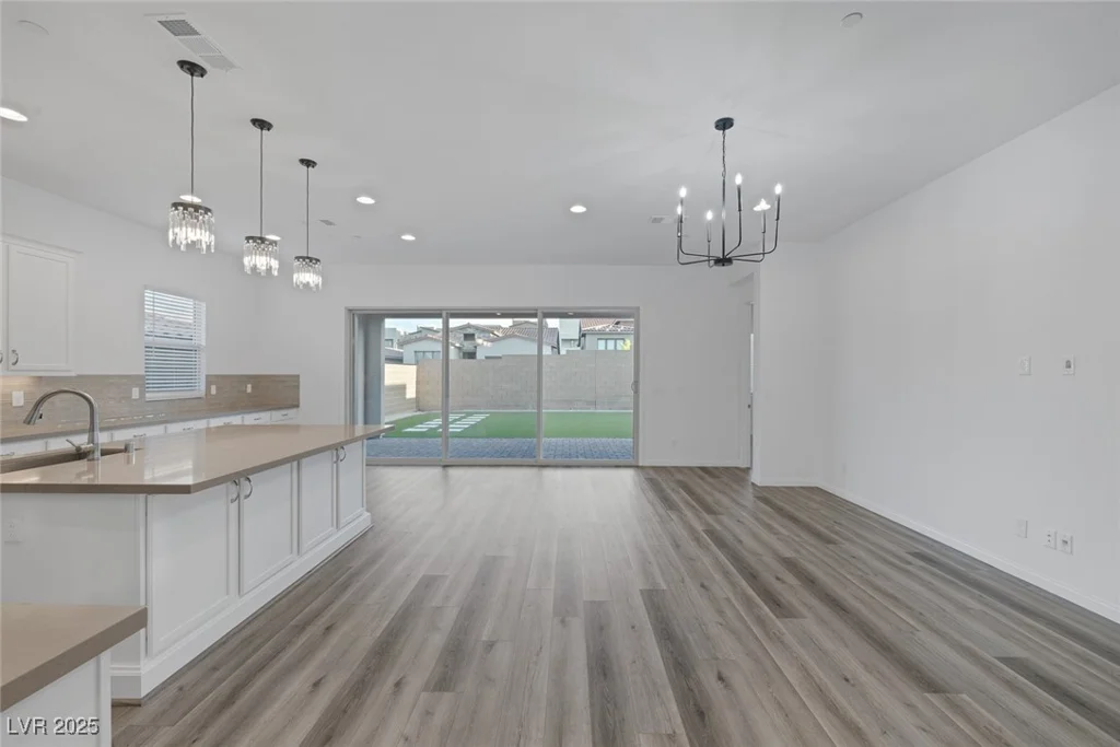 11617 Peregrine Point, Las Vegas, NV 89138