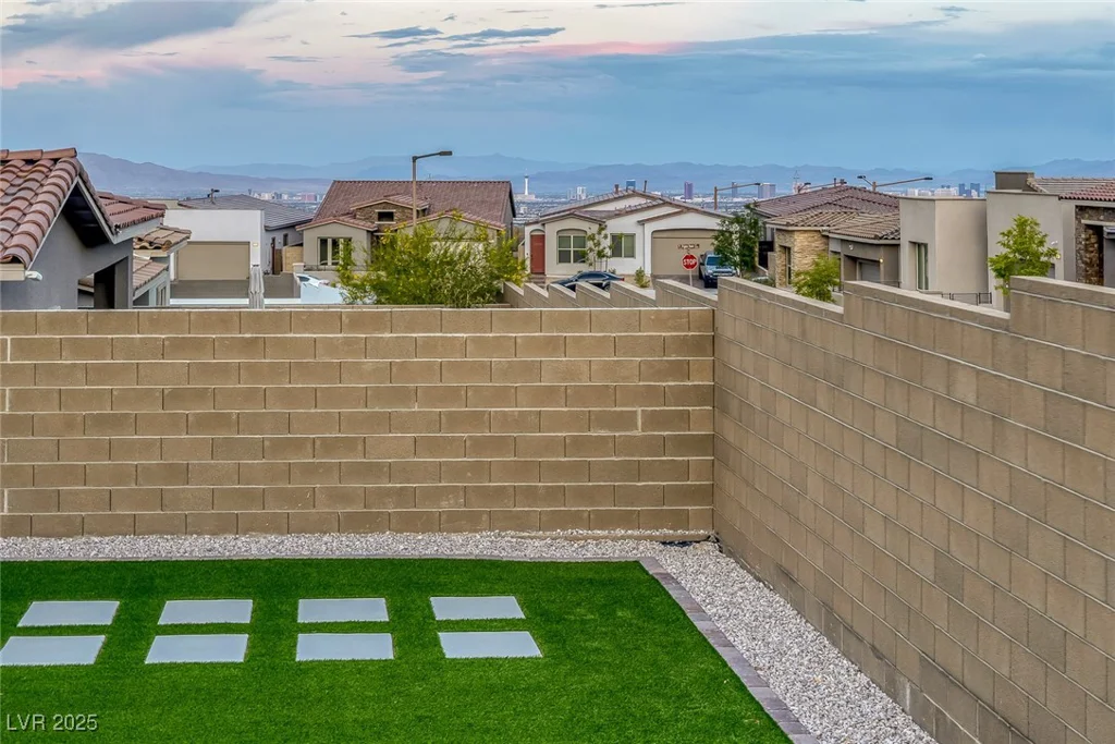 11617 Peregrine Point, Las Vegas, NV 89138