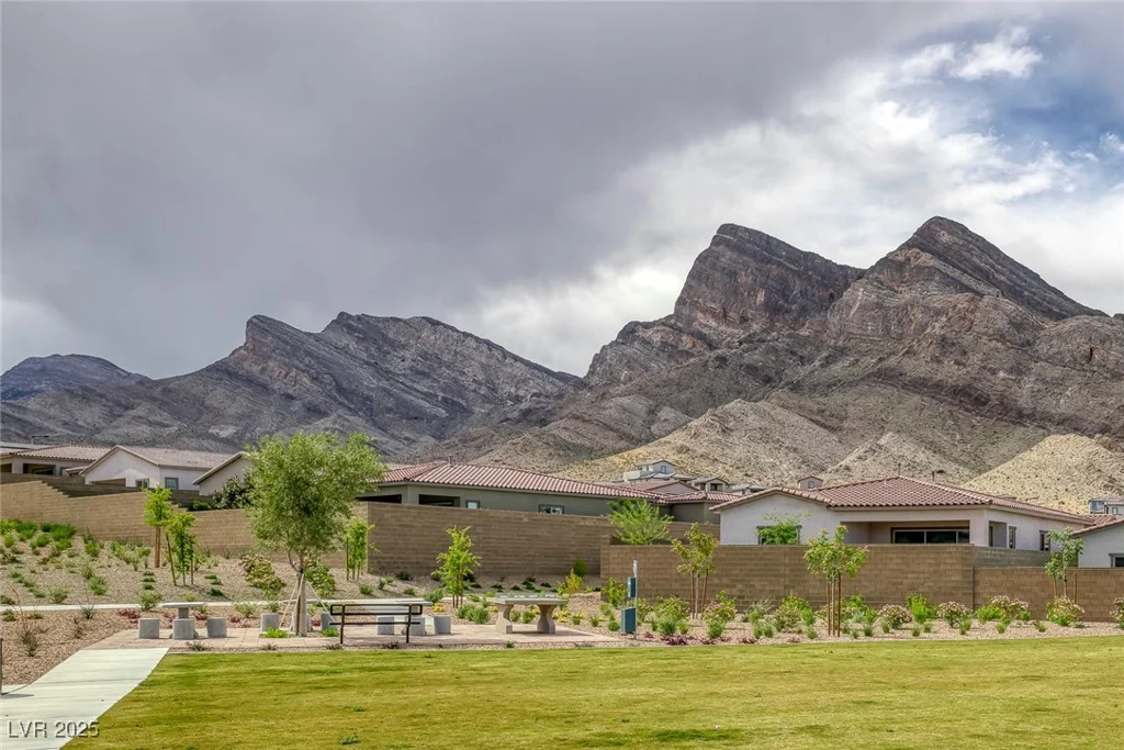 11617 Peregrine Point, Las Vegas, NV 89138