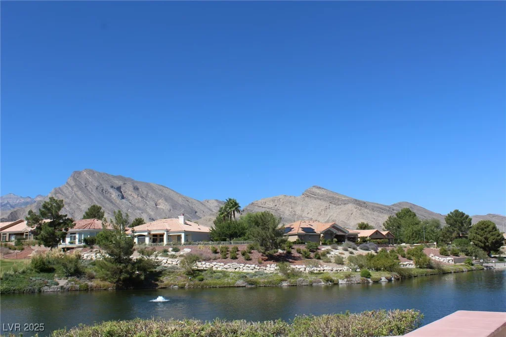 2013 Capestone, Las Vegas, NV 89134
