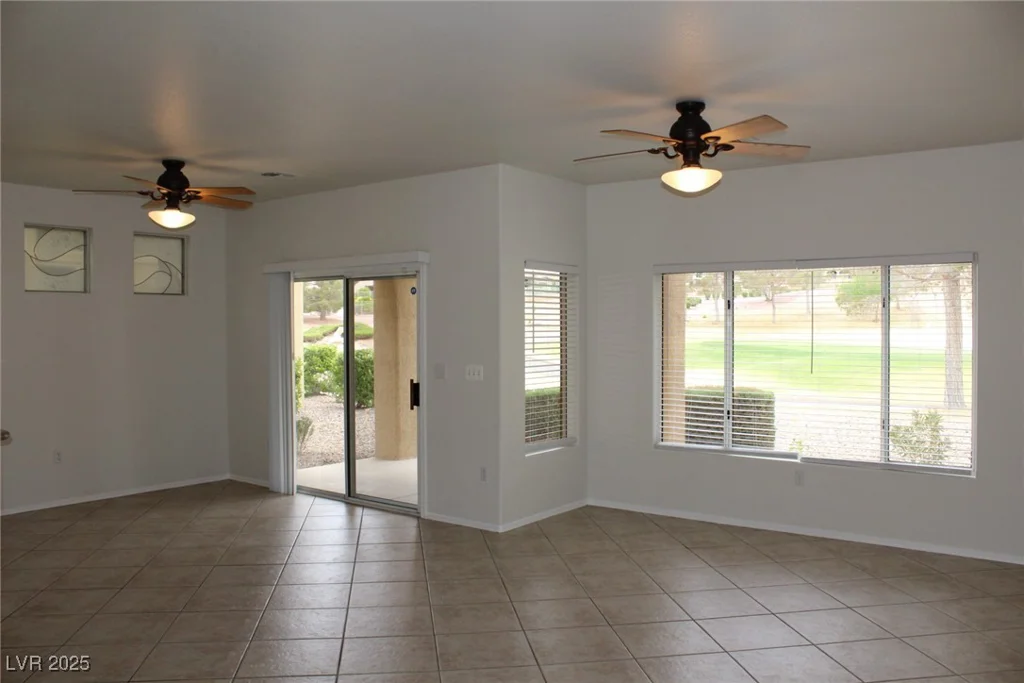 2013 Capestone, Las Vegas, NV 89134