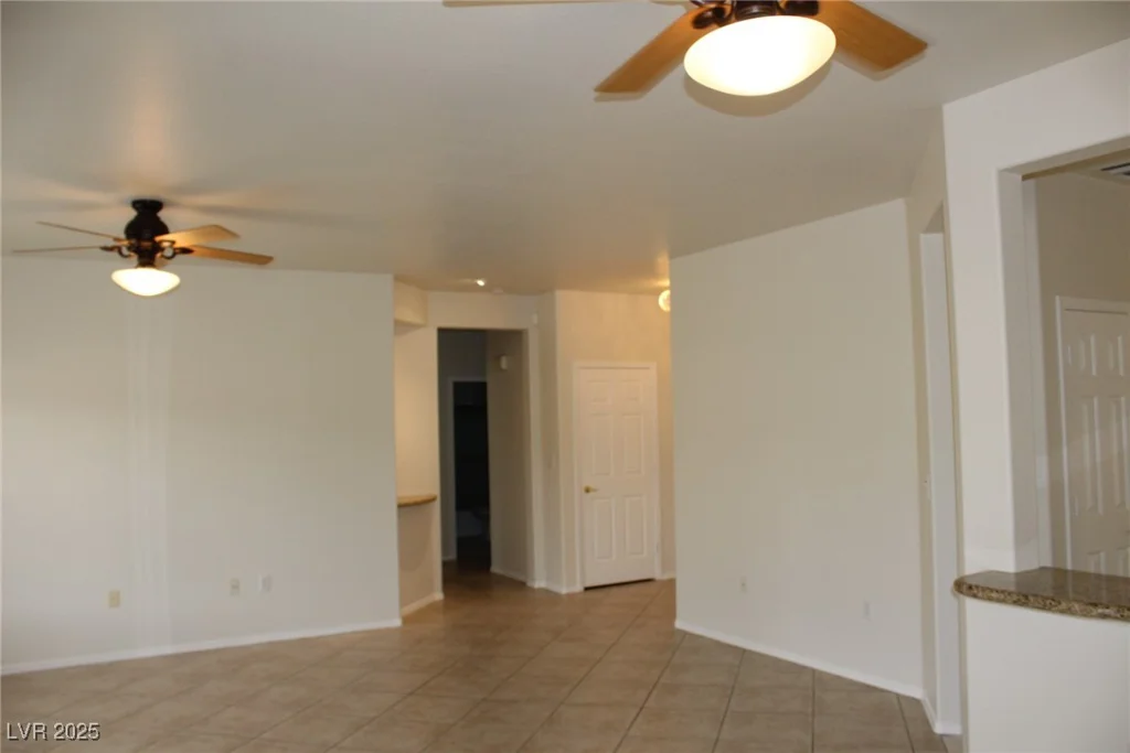 2013 Capestone, Las Vegas, NV 89134