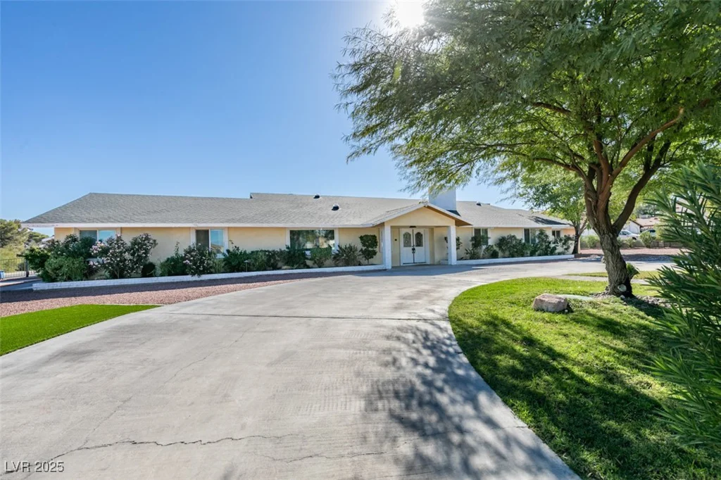 6419 Eldora, Las Vegas, NV 89146