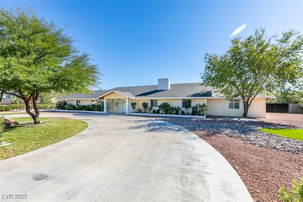 6419 Eldora, Las Vegas, NV 89146