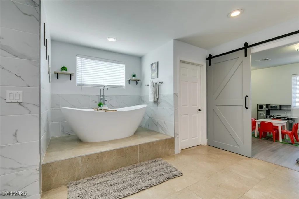 6419 Eldora, Las Vegas, NV 89146