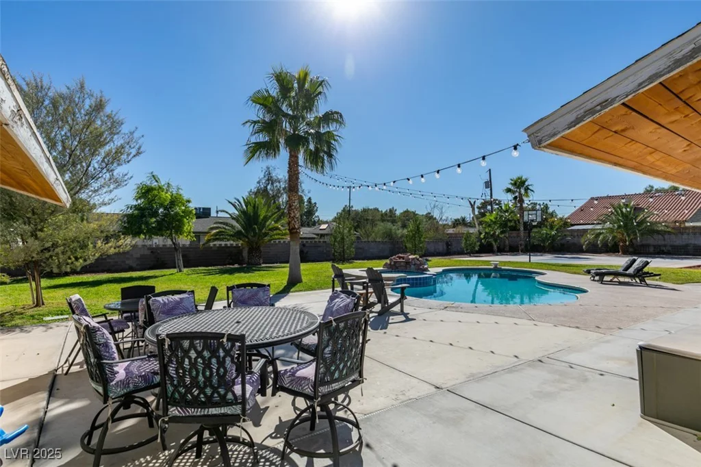 6419 Eldora, Las Vegas, NV 89146