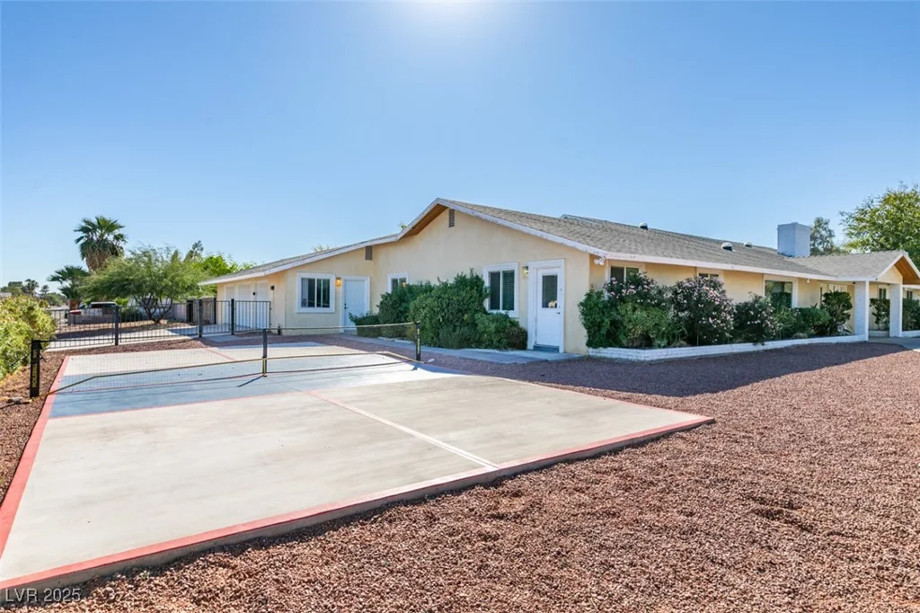 6419 Eldora, Las Vegas, NV 89146