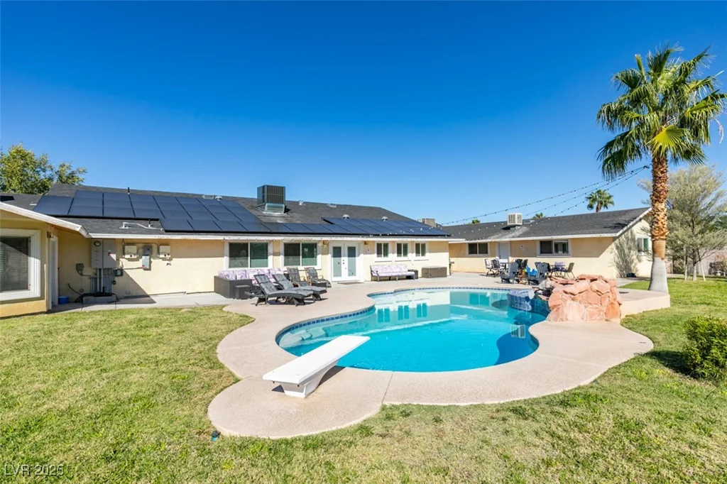6419 Eldora, Las Vegas, NV 89146