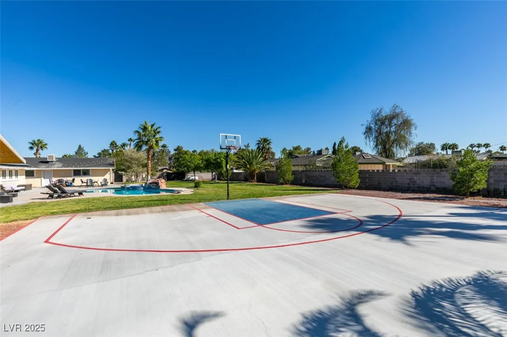 6419 Eldora, Las Vegas, NV 89146