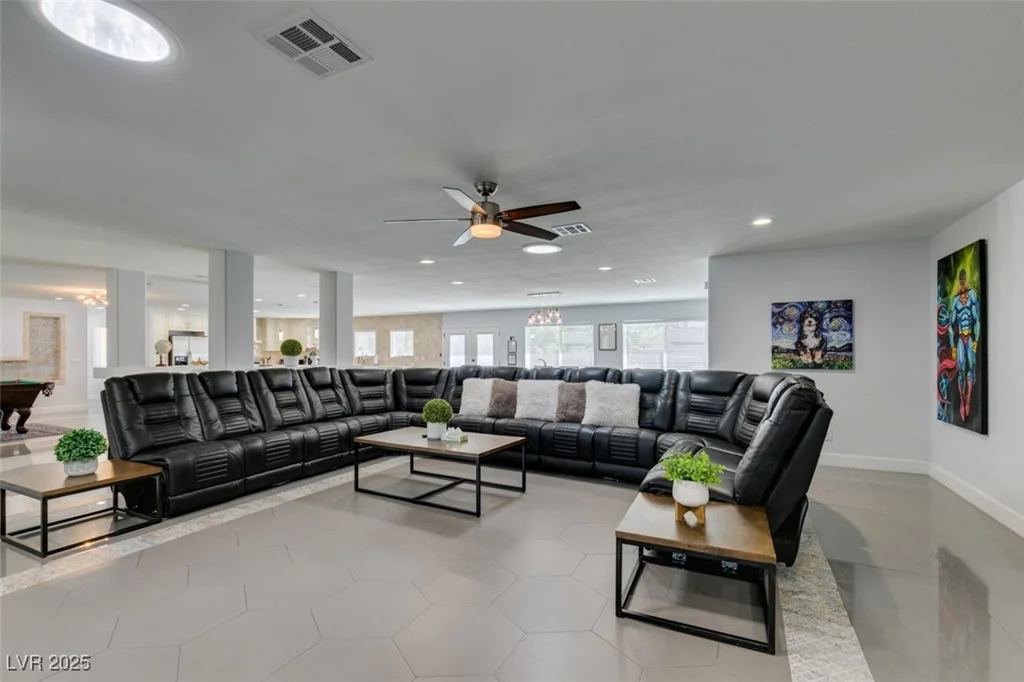 6419 Eldora, Las Vegas, NV 89146