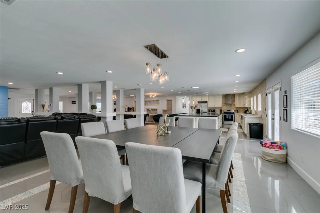 6419 Eldora, Las Vegas, NV 89146