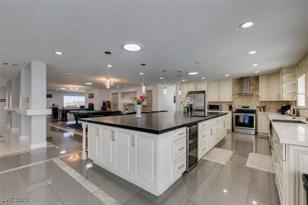 6419 Eldora, Las Vegas, NV 89146