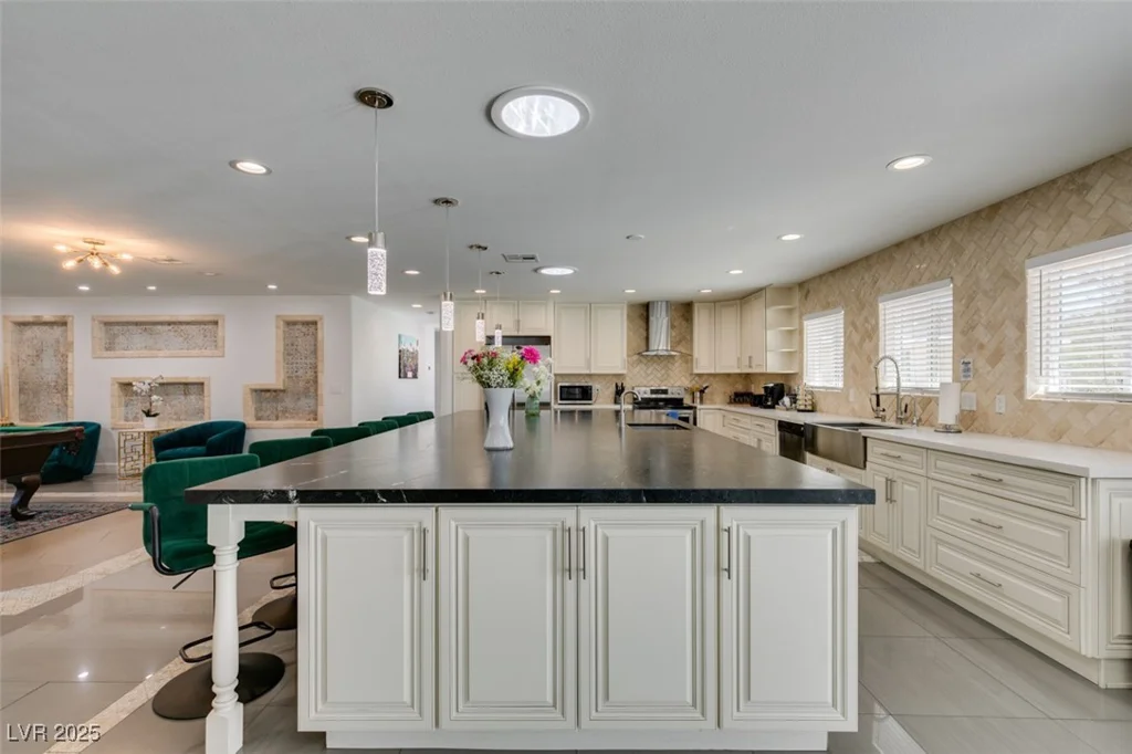 6419 Eldora, Las Vegas, NV 89146