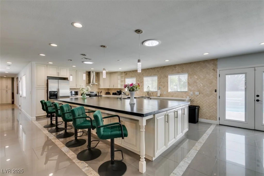 6419 Eldora, Las Vegas, NV 89146